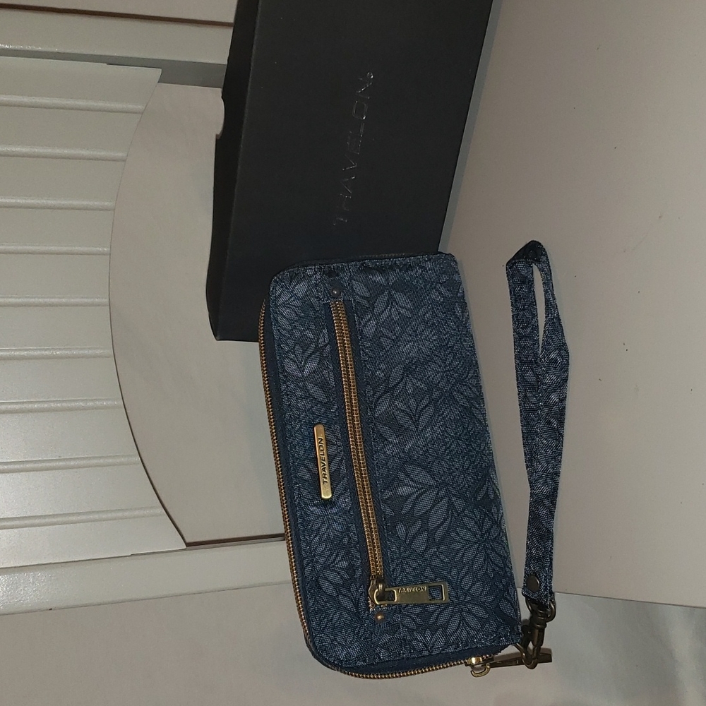 Travelon wallet with strap